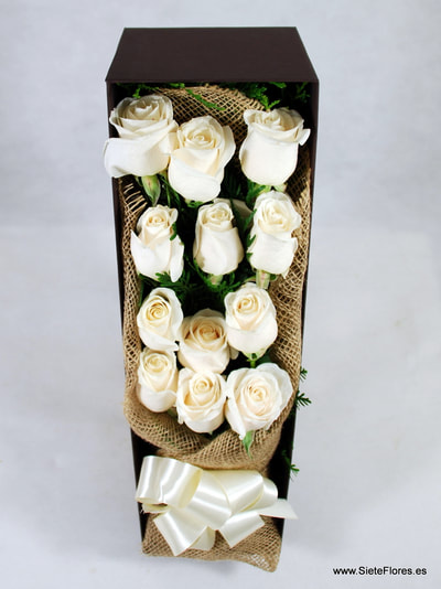 Caja de Rosas blancas en Siete Flores Zaragoza